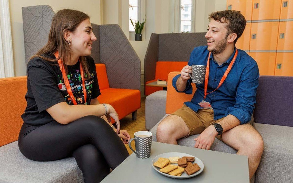 El Welcome Hub para descansar entre clases