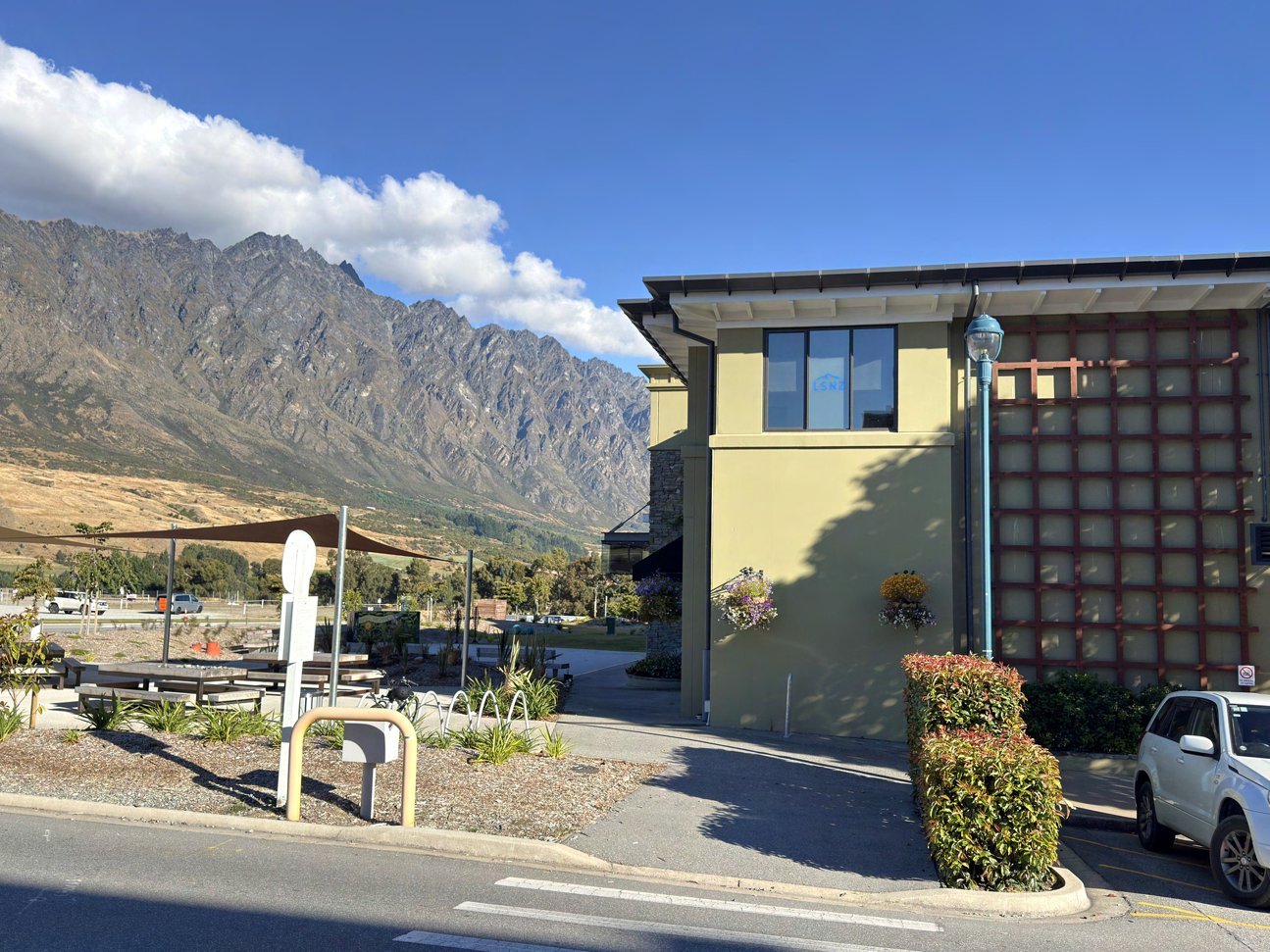 El edificio de LSNZ en Remarkables Park, Queenstown
