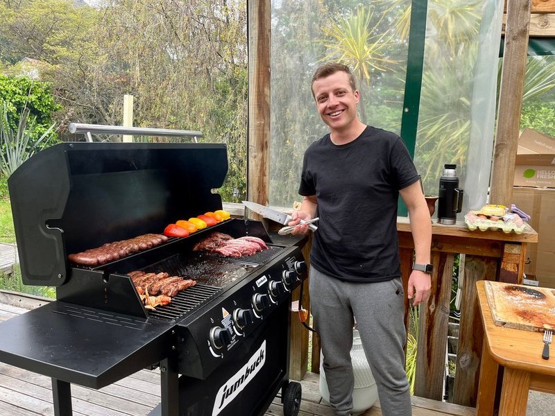 Asado en la residencia estudiantil